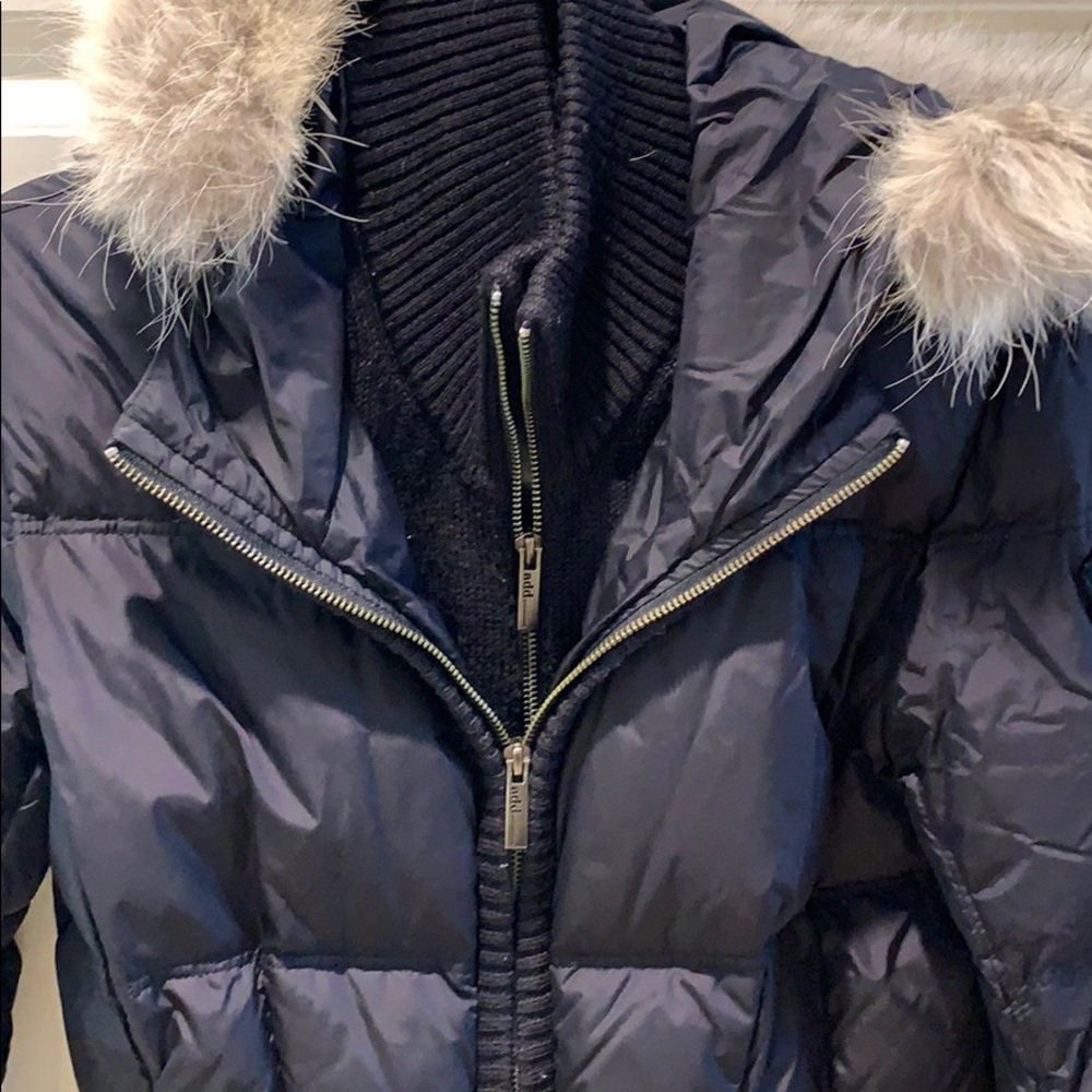 Add Short Down Jacket With Fur Hood Size Small - image 2
